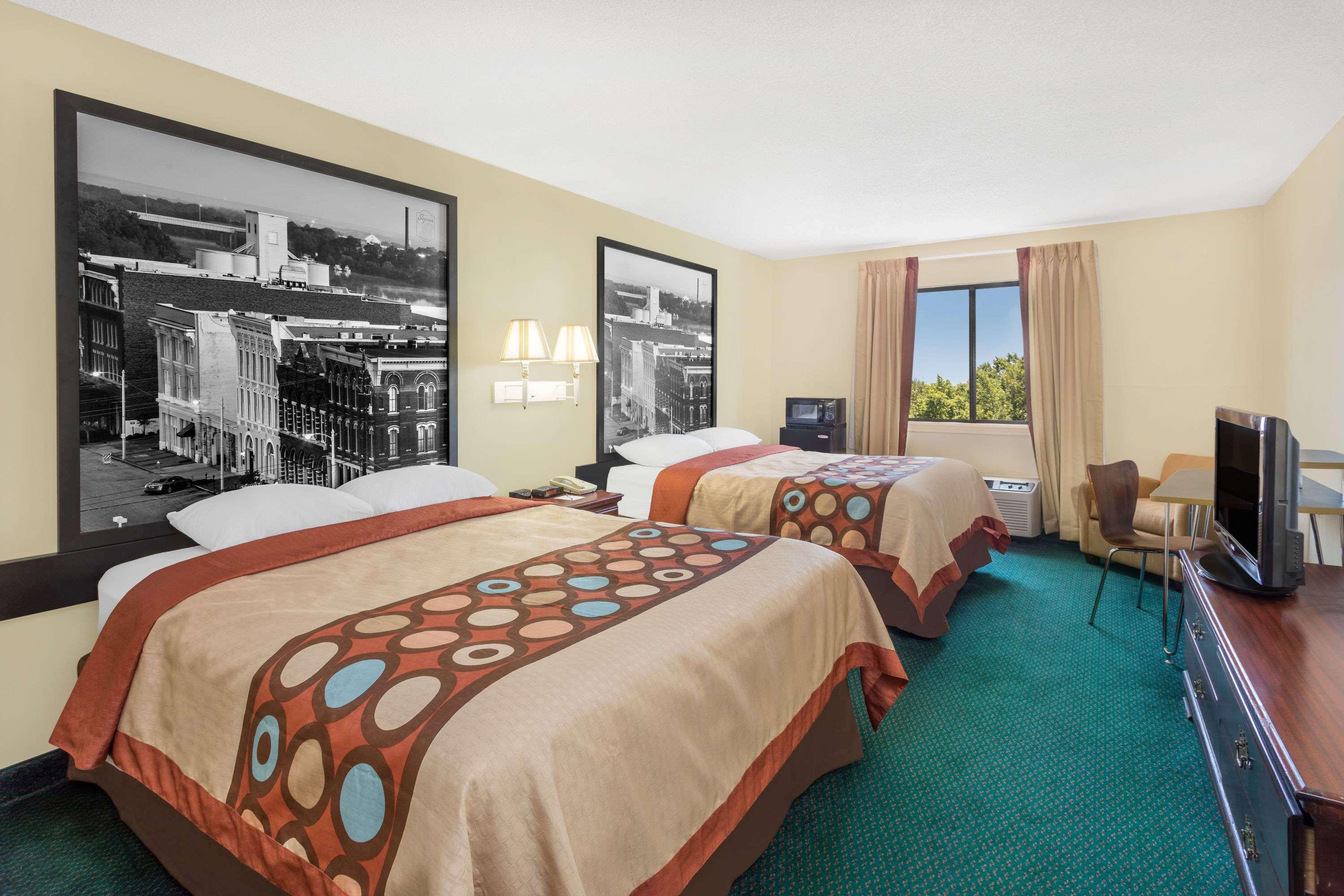 Super 8 By Wyndham Montgomery I-65 Exterior foto